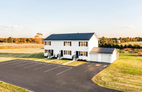 Charming 2BR Home w Outdoor Space & BBQ Grill - Foto 38