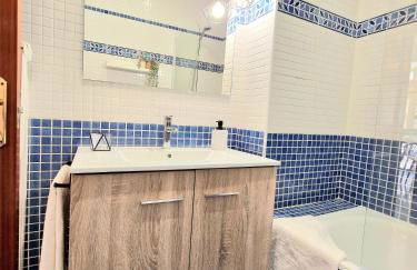 AA Guest - Victoria Center Eco Apartment - Photo 21