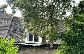 Grade II listed Cottage in Oundle with private courtyard - Foto 3