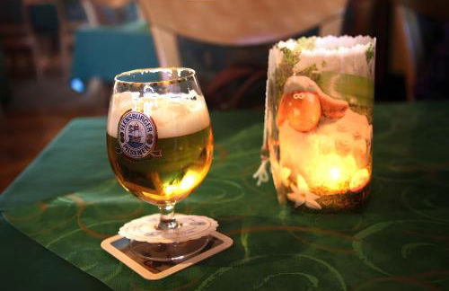 Klaus Jensen , Unter den Linden - Foto 7