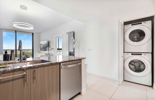 La Central- CityPlace Doral and across from a Park - Foto 8