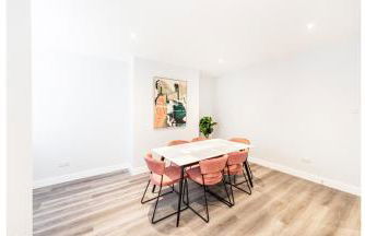 Hassle-Free & Handsome Brand-New 3-Bed Home - Foto 24