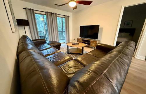 2Br 2Ba Condo on Golf Course - Foto 7