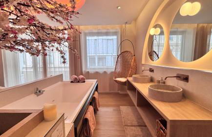 Blossom Suite-Hyper centre Jacuzzi Balcon clim - Foto 2