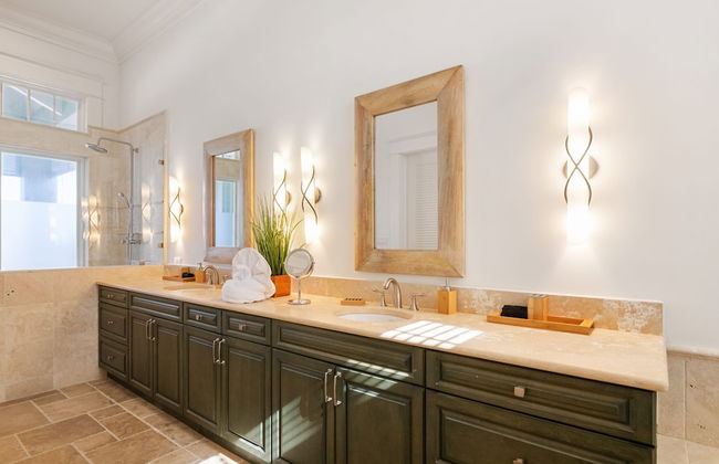 5 BR Luxury Villa On The Sand W Pool - Foto 14