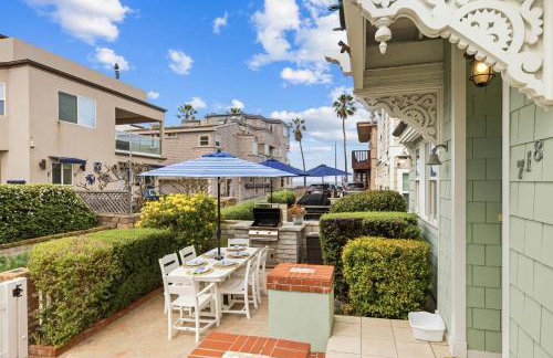 Stunning beach home - steps2sand, AC, Large Patio and Fast Wifi! - Foto 45