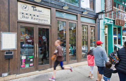 Modern Midtown East Apartments in NYC - Foto 36