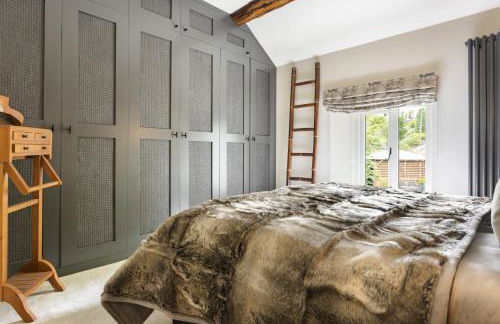 Coronation Family Cottage, Modernised 200-Year-Old Lake District Cottage with Private Hot Tub and Parking - Ridgestone - Foto 31