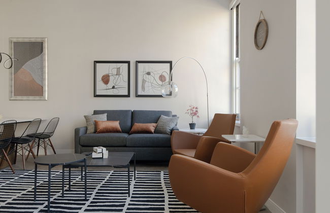 Unique Historic Experience Conveniently Located in the Heart of Cincinnati - Foto 42