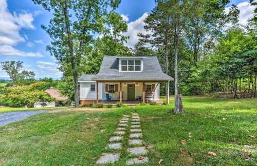 Peaceful Virginia Cabin - Fish, Tube, Boat, Etc! - Foto 1