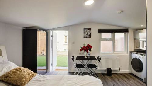 Luxury Studio Cabin - Central Location - Parking - Foto 4, wardrobe