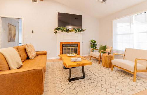 Cozy retreat and views near campus with gourmet kitchen - Foto 3