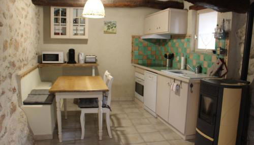 Le Pigeonnier, gîte des Lucioles en Provence - Foto 5, stove, dishwasher, heating, toaster