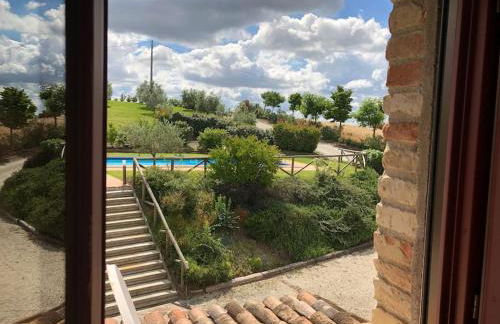 Casa San Pietro, restored farmhouse with pool - Foto 54