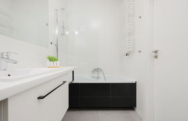 1 Bedroom Apartment Sarmacka by Renters - Foto 31