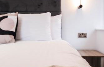 Modern 1-Bed Apartment in Buckinghamshire with Free WiFi, Parking & Garden - Foto 70