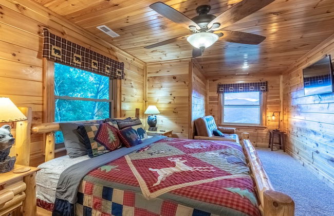 Luxury 4200 Sqft Log Cabin on 50 Acres Sleeps 16 - Foto 29