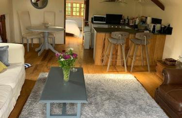 Beautiful converted Coach house for two - Foto 8