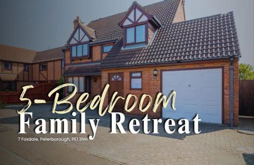 Spacious Home for 10 - Garage & Family Ready - Foto 1