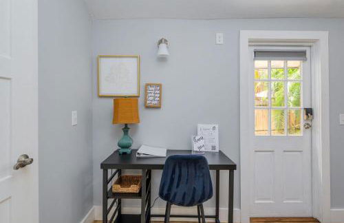 Courtyard Flat - City Center Walk to Everything - Foto 10