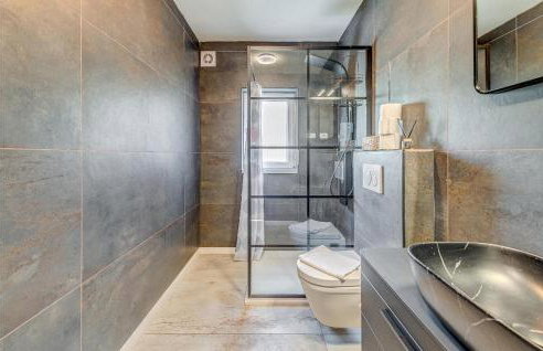 Awesome Home In Zagvozd - Photo 23