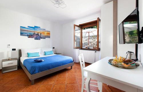 Appartamento in Villa con Terrazzo e Vista Golfo - Foto 22