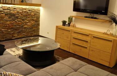 Ferienwohnung "modernes Wohnen im Herzen von Treuen" - Foto 1