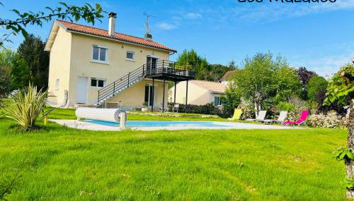 Les Mazades à 10 min de Périgueux avec piscine chauffée, meublé de tourisme classé 3 étoiles - Foto 4
