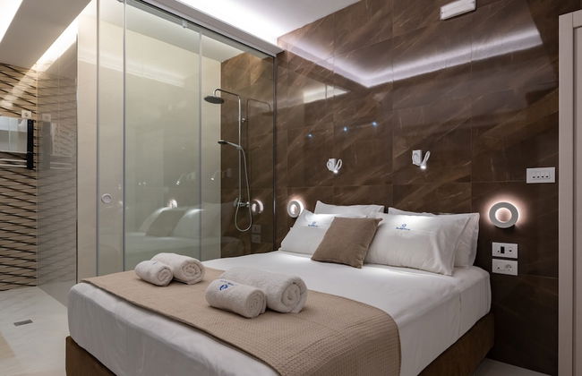 Rhodes Skyline Suites - Photo 2