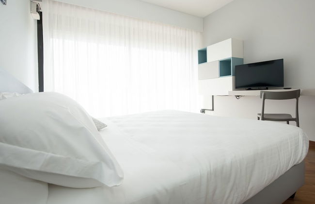 Suites Marilia Apartments - Photo 33