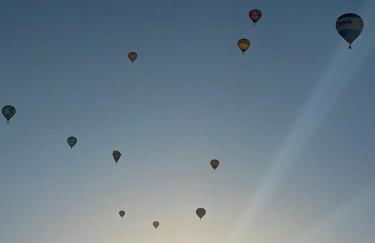 Chasing Sunsets and Serenity - Foto 3