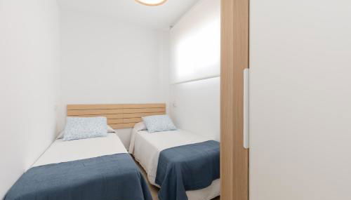 Moderno apartamento totalmente reformado con vistas al mar - Foto 4