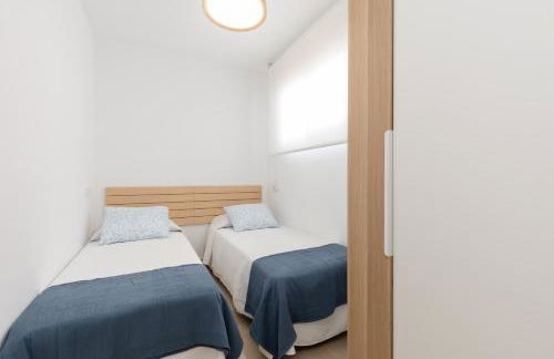 Moderno apartamento totalmente reformado con vistas al mar - Foto 4