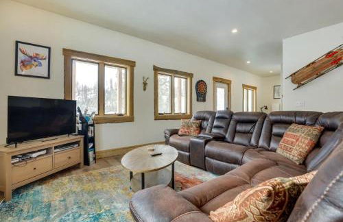 Luxe Cabin w/Hot Tub and Amazing Views - Foto 20