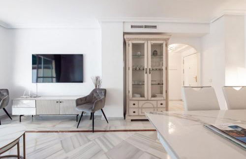 Apartamento 2BR, Lorcrimar 4 Puerto Banús - Foto 12