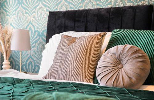 Bright 2BR Aylesbury Home, Sleeps 4, Parking, Work, Leisure, Friendly - Foto 20