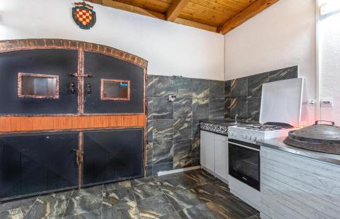Stunning Home In Gospic With Sauna - Foto 38