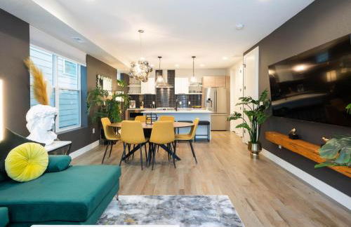 Stunning 3BD 3.5 BA - 10 Min to Downtown! Garage! - Foto 5