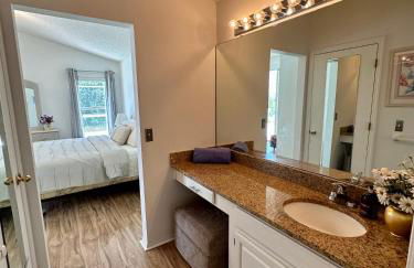 Private pool with a beautiful view overlooking the lake! Near Disney - Universal - Foto 14