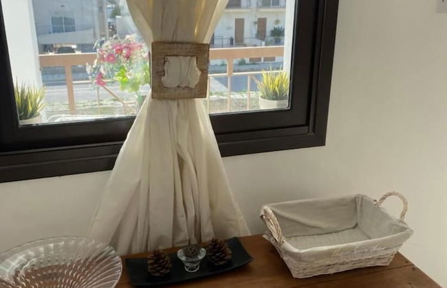 Two Bedroom Duplex With Mountain and Sea View - Photo 33