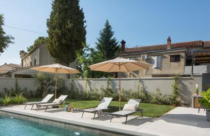 Modern villa Bino&Marija with pool in Porec - Photo 2