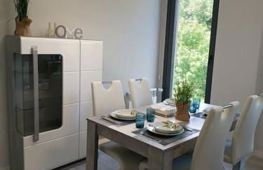 ¡Al lado de la Clínica Oftalmológica Vega! - Foto 18