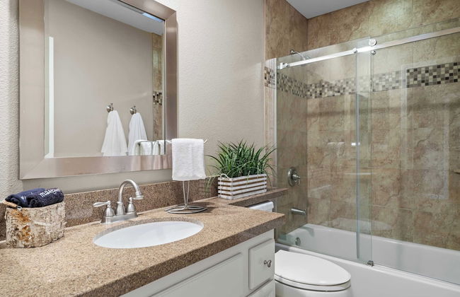 La Quinta Desert Haven Luxe Stay w/ Private Pool, Hot Tub, Pool Table - Foto 35