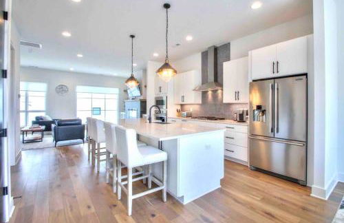 LUXURIOUS MORDEN LOFT Huge Rooftop & Skyline Views - Foto 26