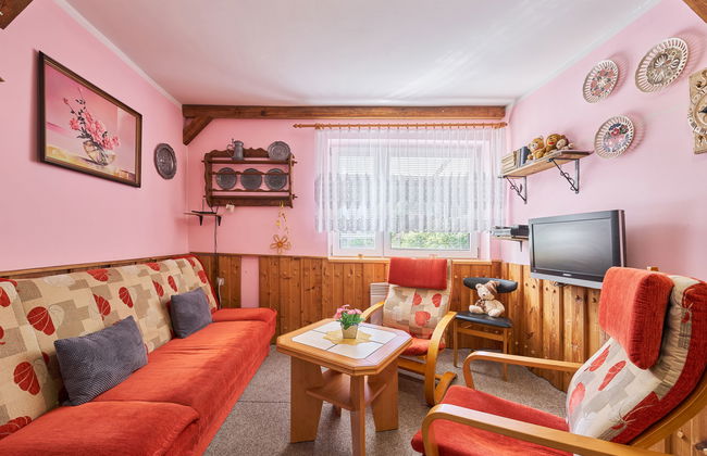 1 bedroom Apartment in Stárkov with swimming pool and garden - Photo 9