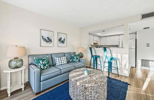 Coconuts Poolside #115 - Photo 6