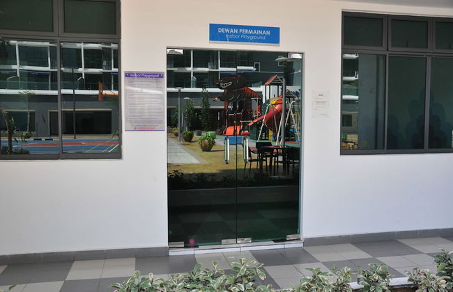 Lawang Suite 2 Bedroom Corner Apartment - Foto 32