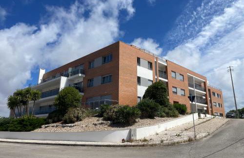 Stylish & Spacious Apartment with Balcony - Foto 4