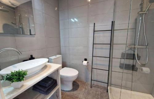 Casa Liberdade - Modern townhouse with terrace roof - Foto 17