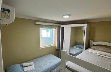 CASA COM PISCINA À BEIRA MAR. - Foto 16